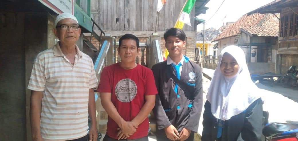 Dokumentasi kolaborasi dan aktivitas sosial